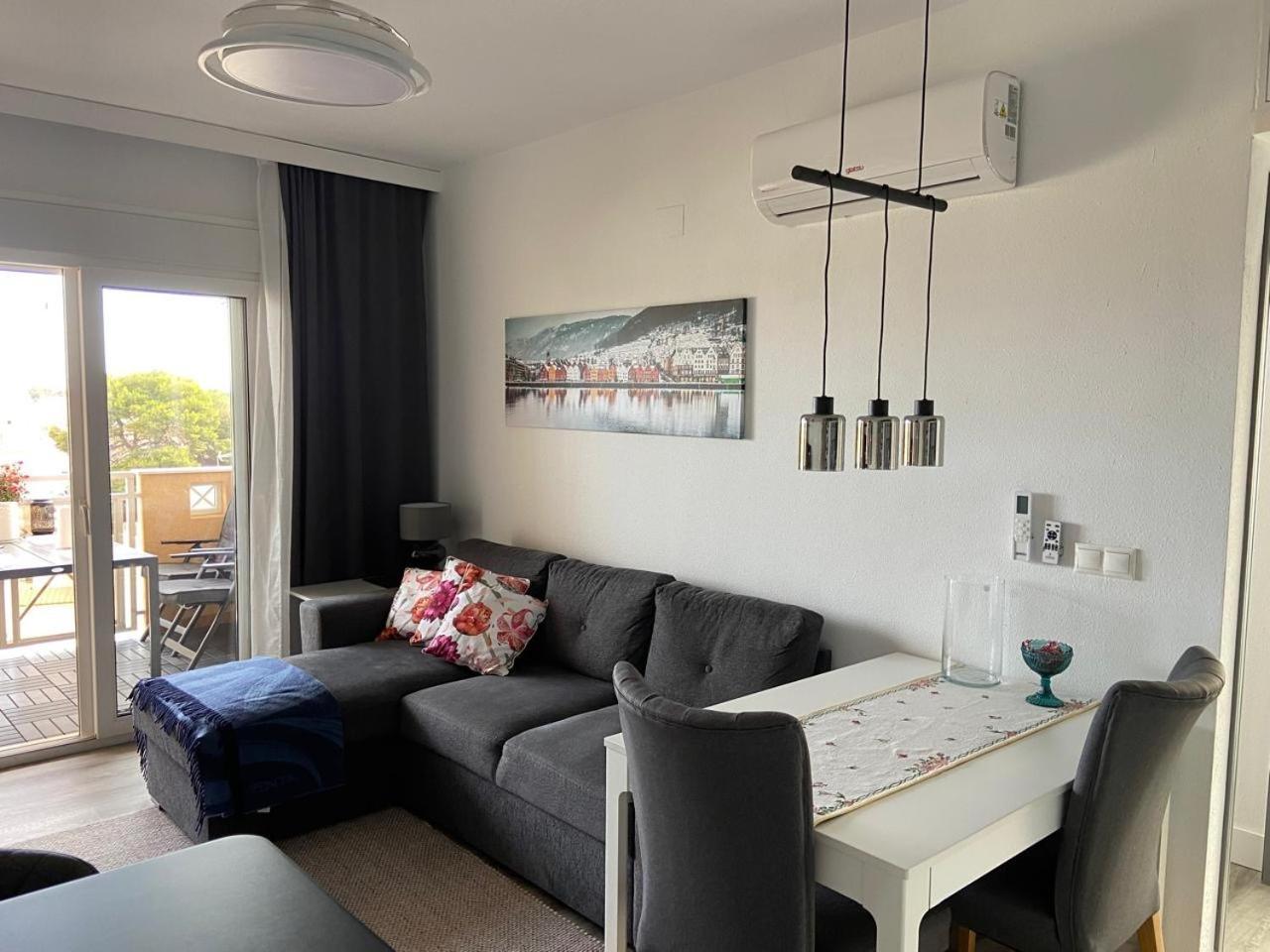 Helsinki Apartment *